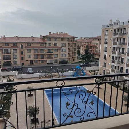 Emperium, Style, Coziness And Tranquility By The Sea In Sveti Vlas! Апартаменти Светий Влас